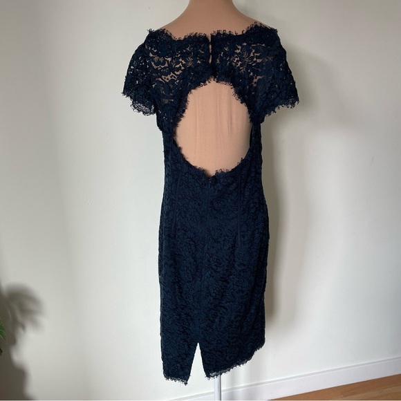 ML Monique Lhuillier Gravitate Towards You Sheath Blue Lace Keyhole Back Dress L - Picture 7 of 12